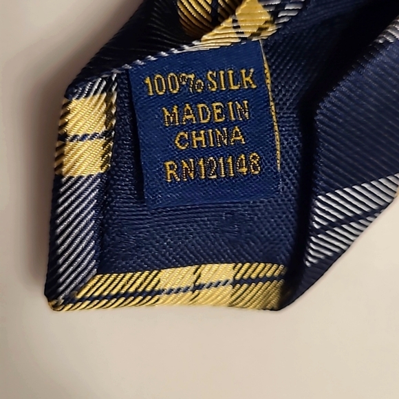 Club Room by Charter Club Silk Men's Neck Tie - Picture 4 of 4